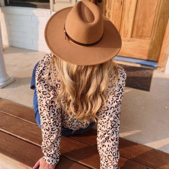 Top It Off Wide Brim Belted Hat-Dark Khaki - Picture 3 of 5